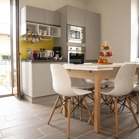 Casa Orly & Solly - Lake Como Semesterbostad Colico